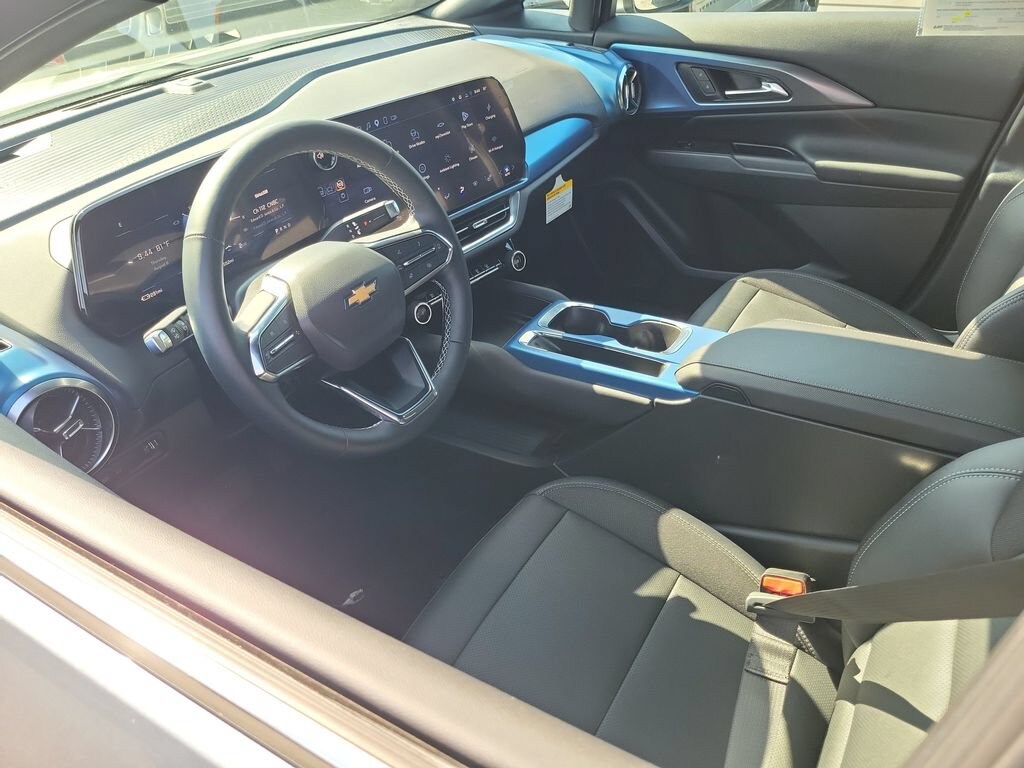 Used 2026 Chevrolet Equinox EV LT SUV