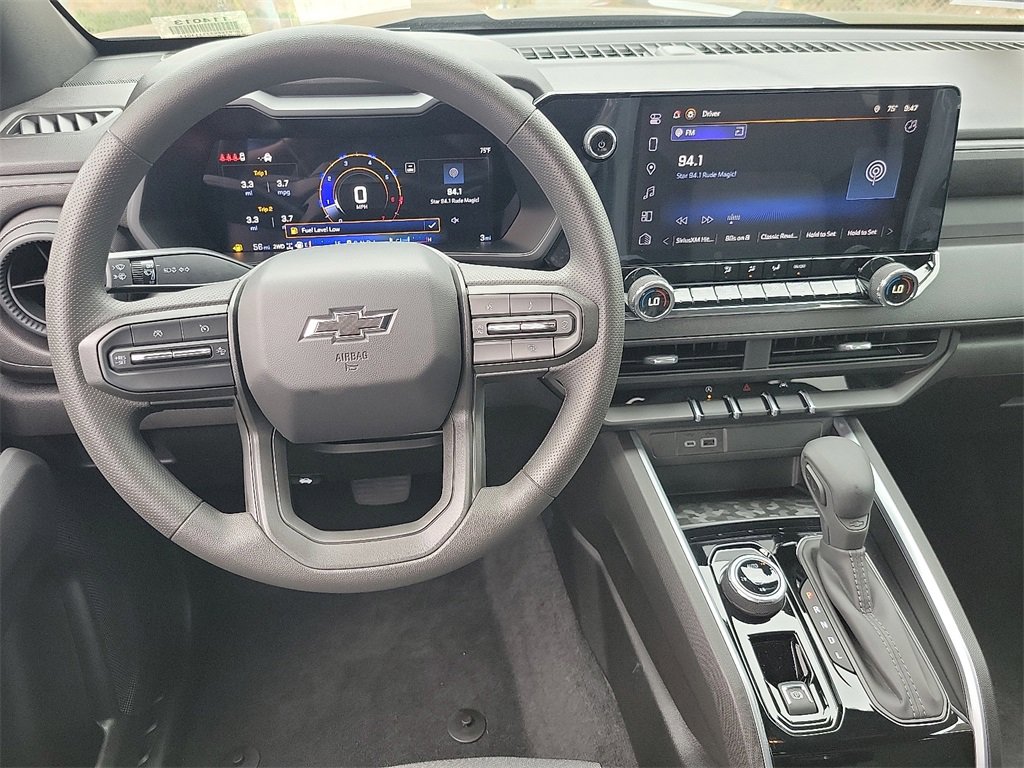 2026 Chevrolet Colorado Trail Boss photo 4