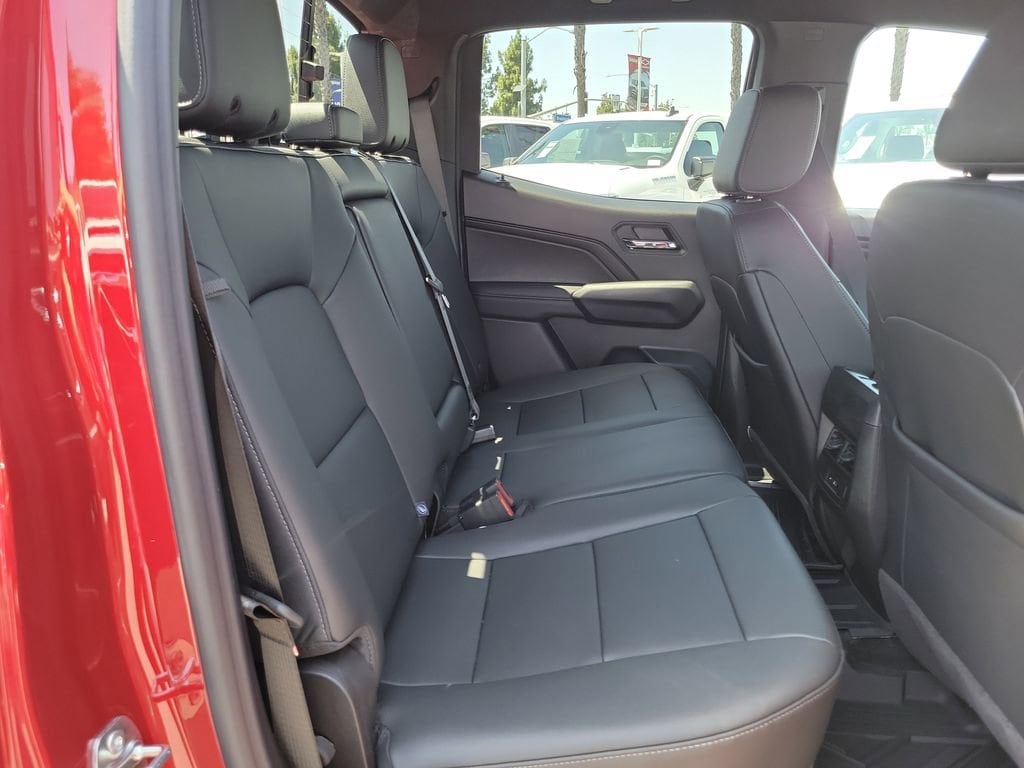 2026 Chevrolet Colorado LT - Photo 19