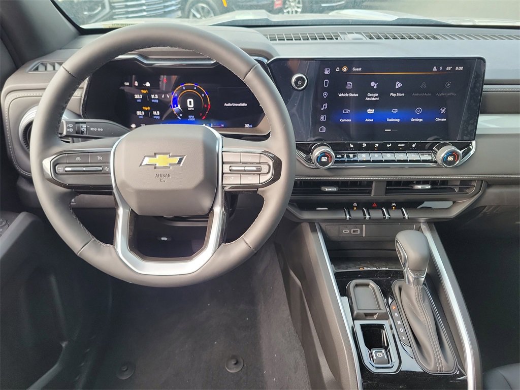 2025 Chevrolet Colorado Work Truck LT photo 4