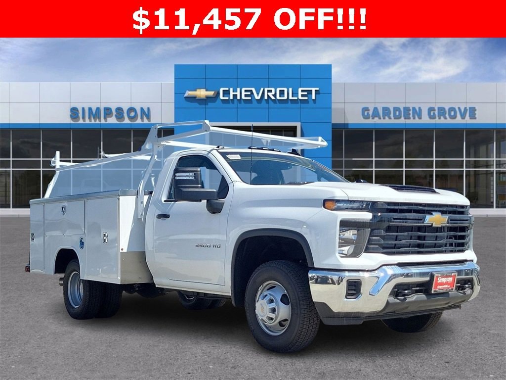 2025 Chevrolet Silverado 3500 HD Chassis Cab Work Truck