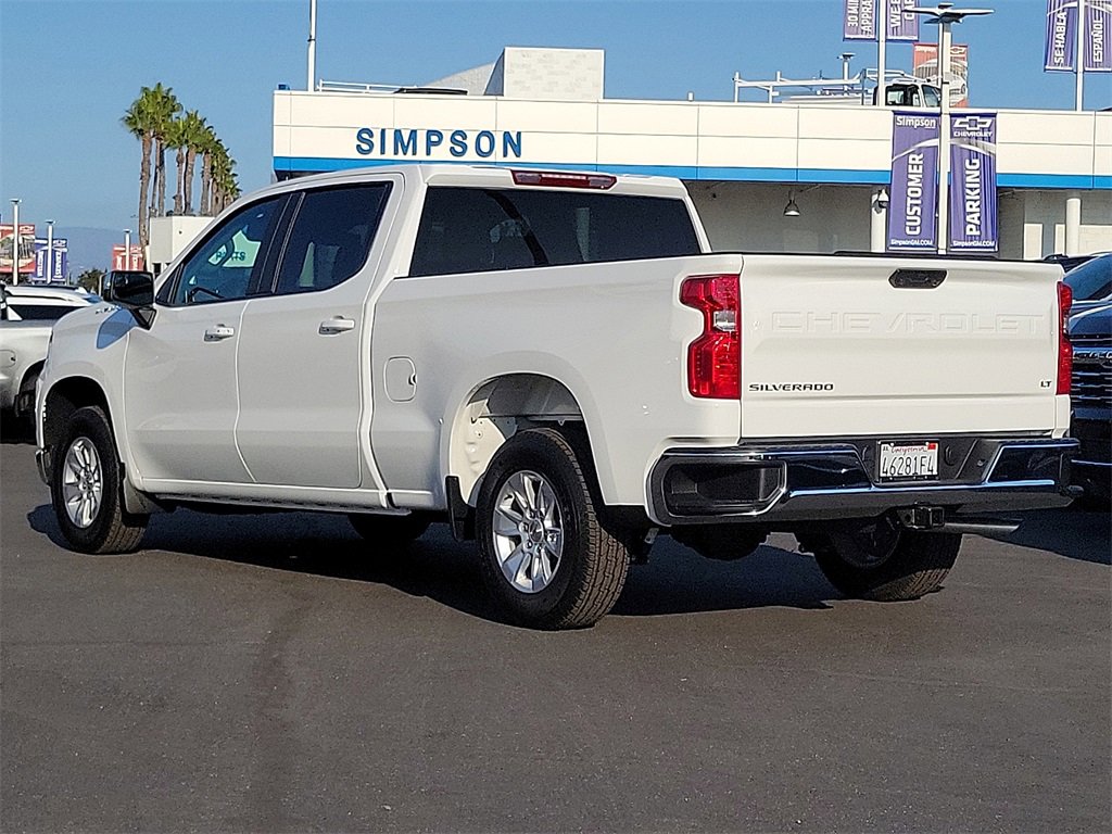 2025 Chevrolet Silverado 1500 LT photo 2