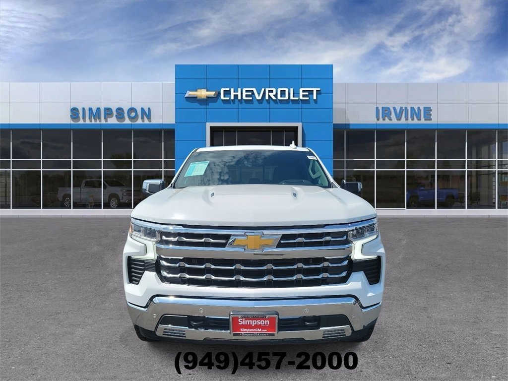 2022 Chevrolet Silverado 1500 LTZ photo 3