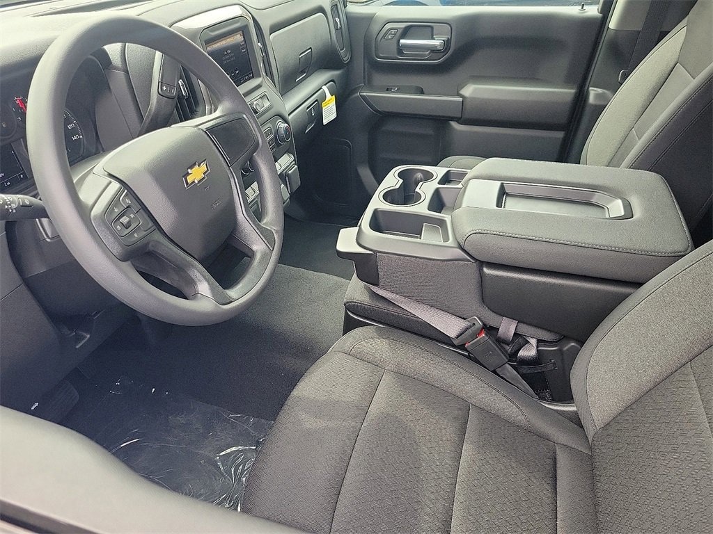 New 2026 Chevrolet Silverado 1500 Custom Truck