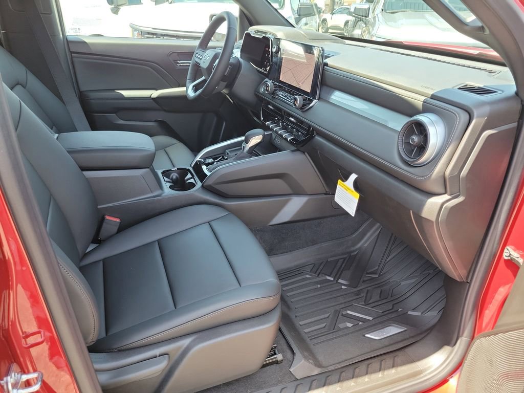 2026 Chevrolet Colorado LT - Photo 16