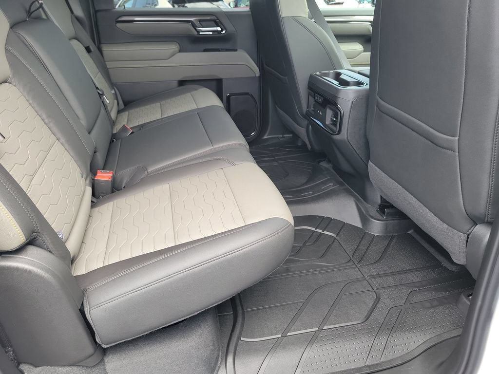 2026 Chevrolet Silverado 2500 HD ZR2 - Photo 22