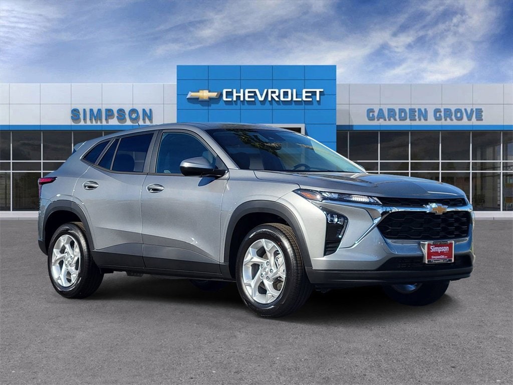 2026 Chevrolet Trax LS's photo