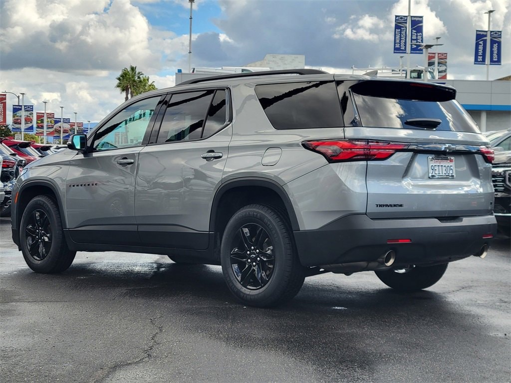 Certified 2023 Chevrolet Traverse LT Cloth SUV