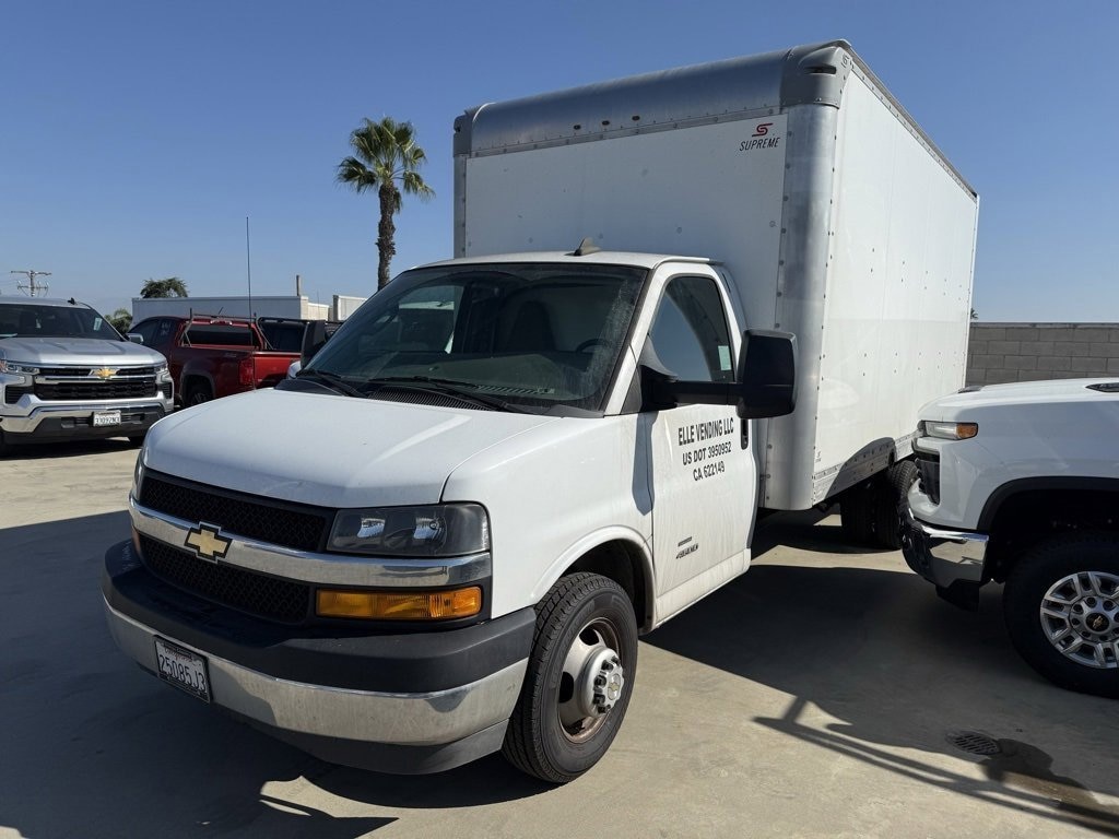 Used 2021 Chevrolet Express Cutaway 4500 RWD 3500 177 Cutaway Van