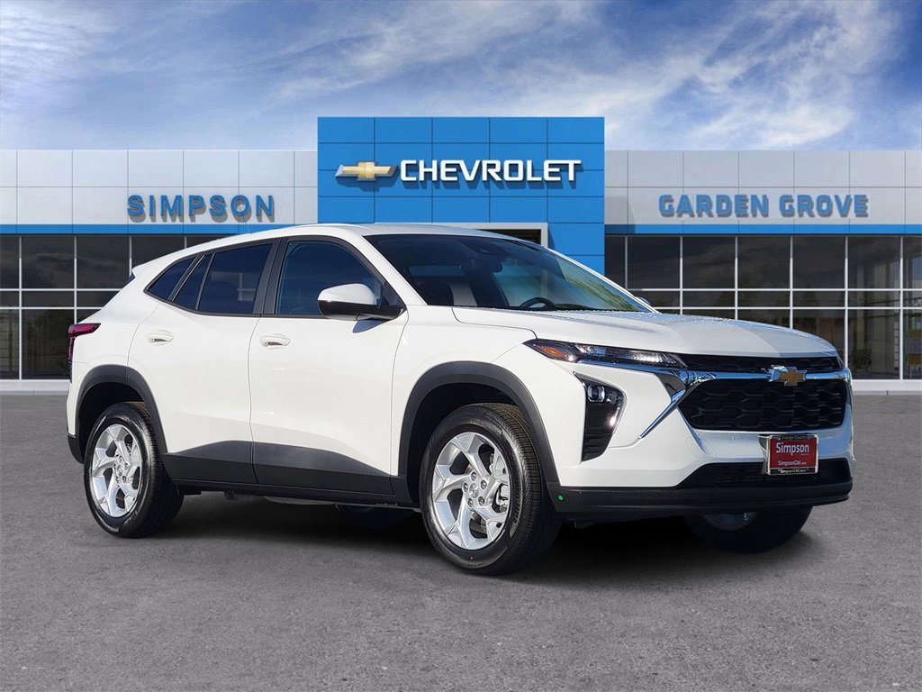 2026 Chevrolet Trax LS's photo