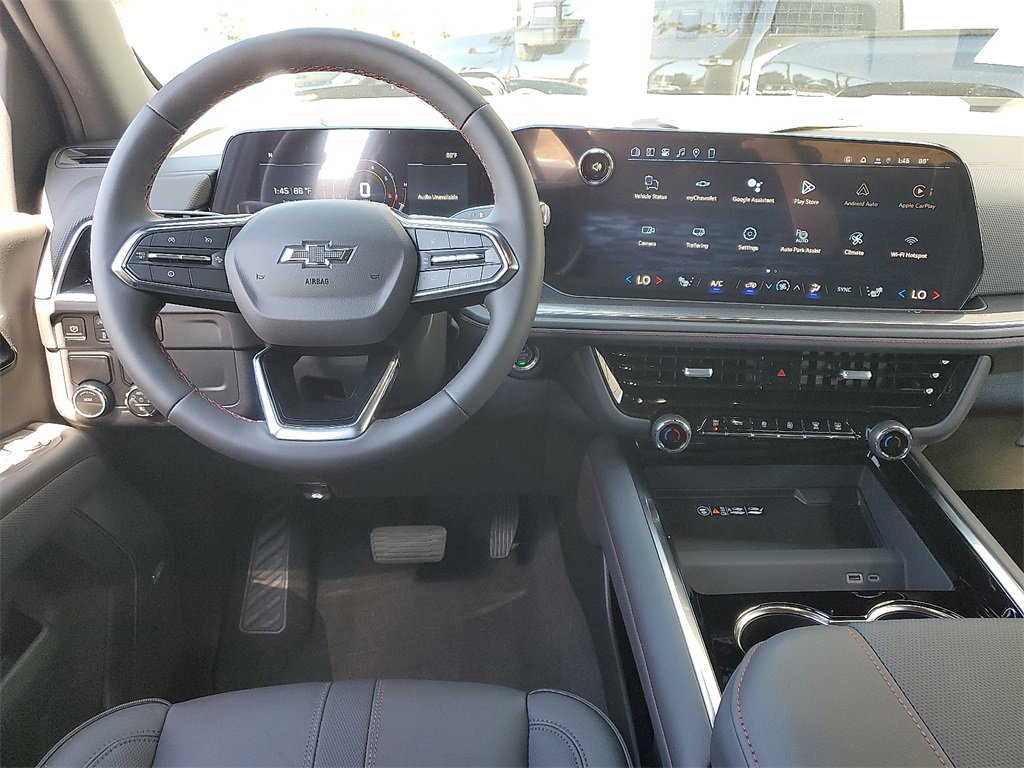 2026 Chevrolet Suburban RST photo 4