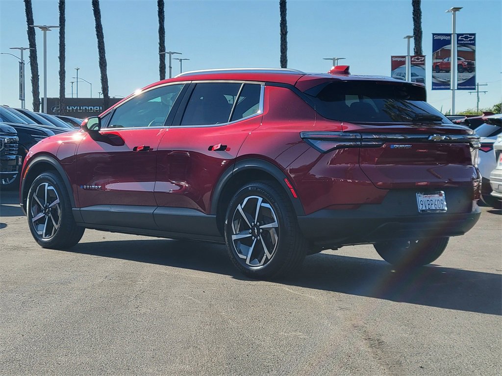 2026 Chevrolet Equinox EV 1LT photo 2