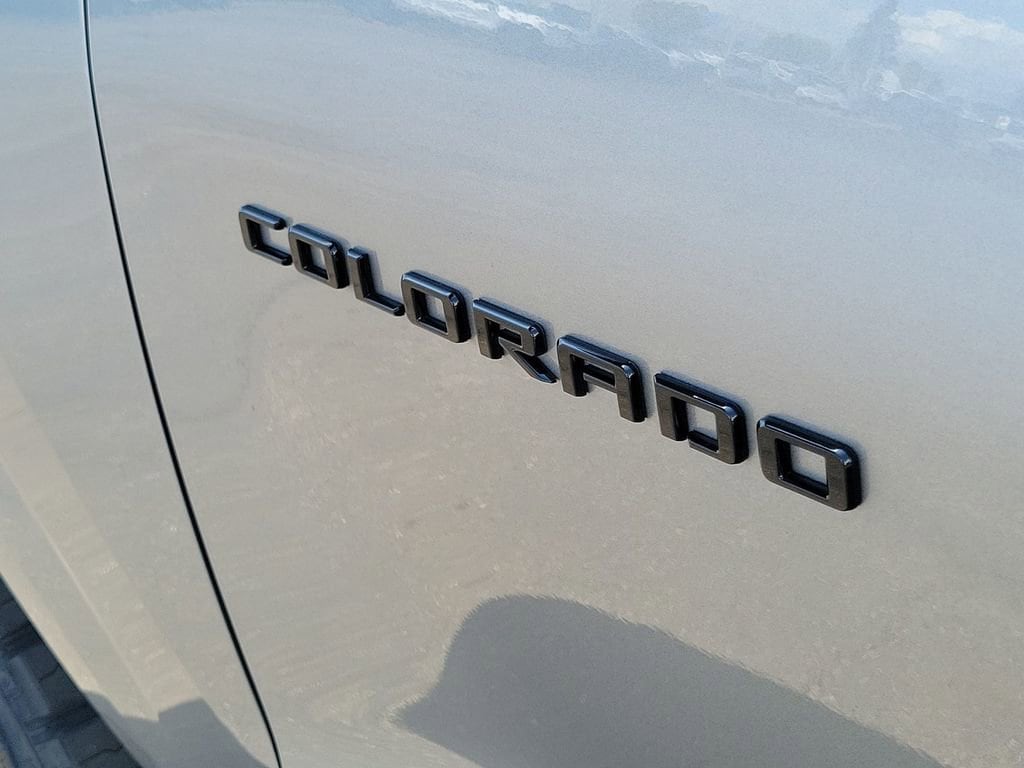 2026 Chevrolet Colorado Work Truck - Photo 31