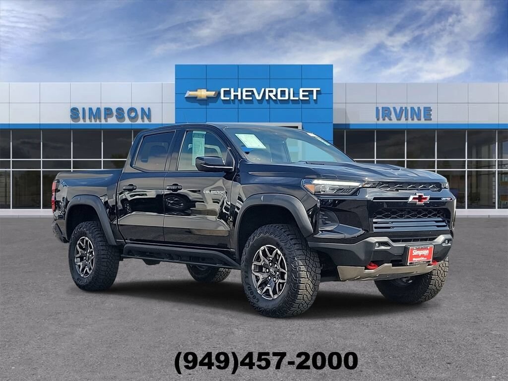 Used 2025 Chevrolet Colorado ZR2 Truck Crew Cab