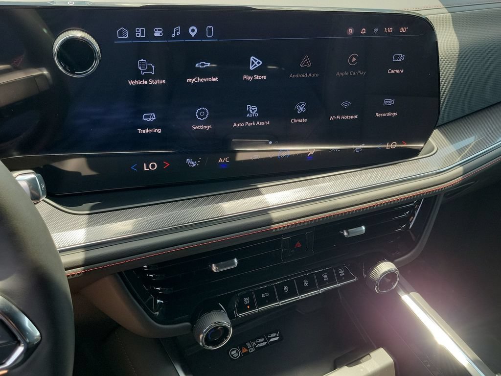 2026 Chevrolet Suburban RST - Photo 13