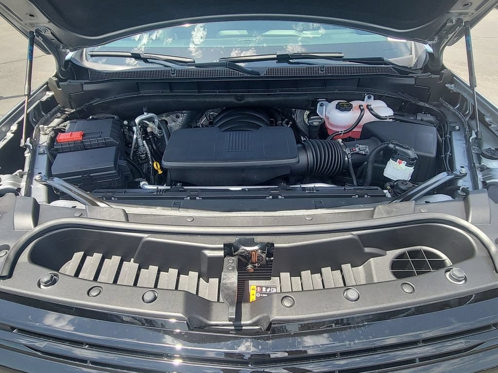 2026 Chevrolet Suburban RST - Photo 31