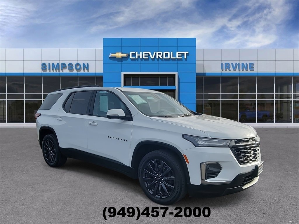 Used 2023 Chevrolet Traverse RS SUV