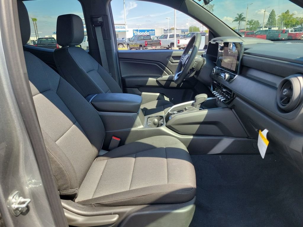 2026 Chevrolet Colorado Work Truck - Photo 27