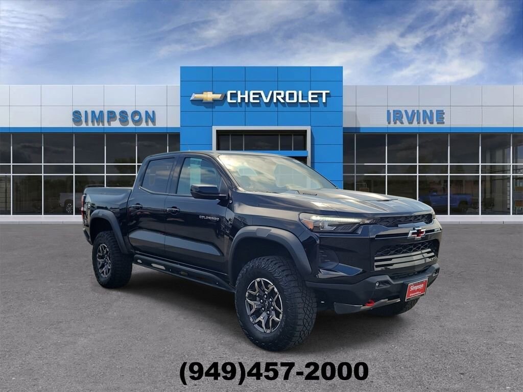 Used 2025 Chevrolet Colorado ZR2 Truck Crew Cab
