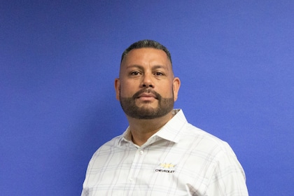 Staff member Octavio Garcia from ID_86e10c9d9f1c