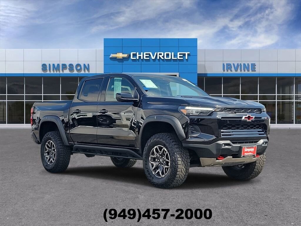 Used 2025 Chevrolet Colorado ZR2 Truck Crew Cab