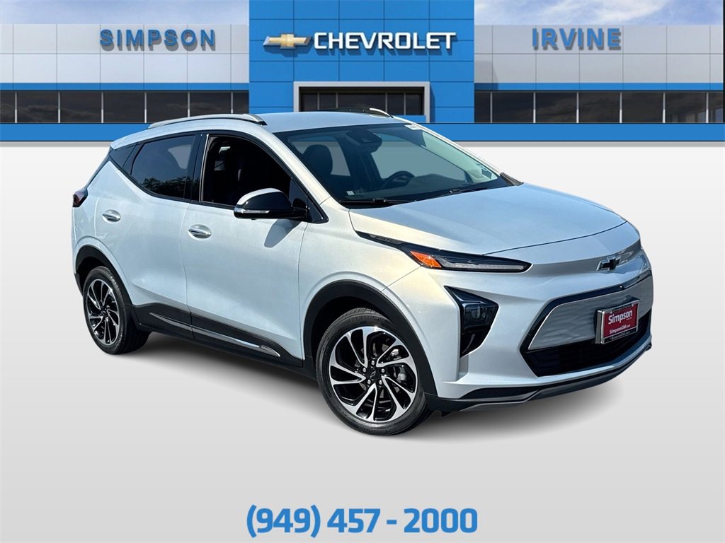 2022 Chevrolet Bolt EUV Premier's photo