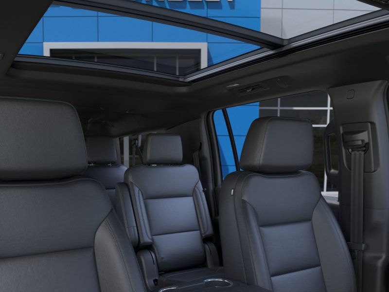 2026 Chevrolet Suburban LT - Photo 24