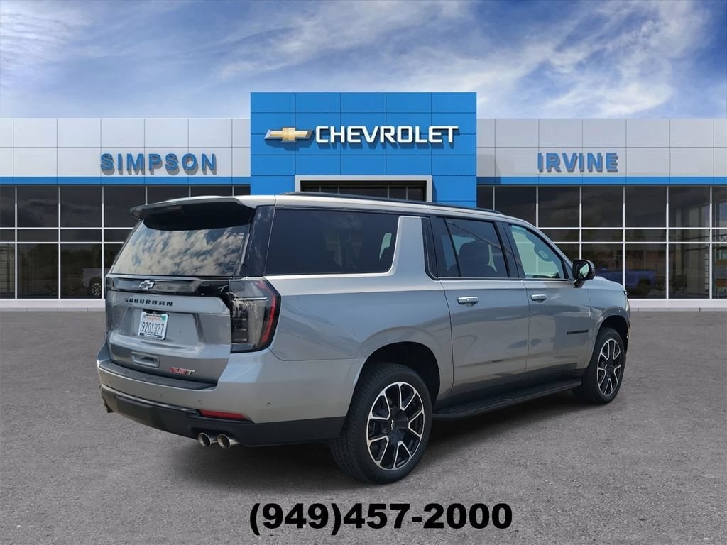2026 Chevrolet Suburban RST - Photo 8