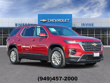 2023 Chevrolet Traverse LT Leather SUV