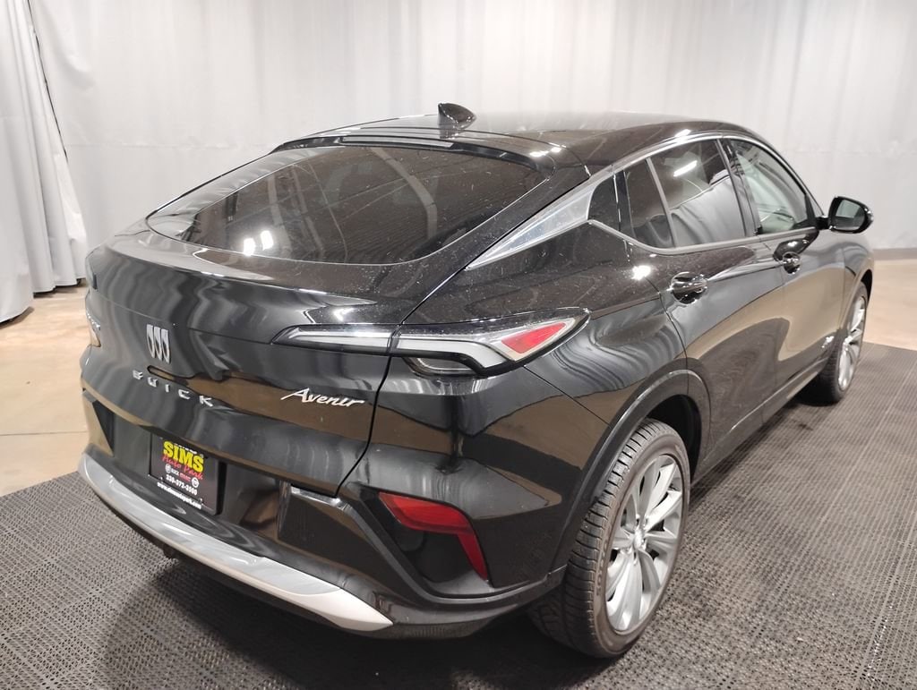 Certified 2024 Buick Envista Avenir with VIN KL47LCE28RB157210 for sale in Warren, OH