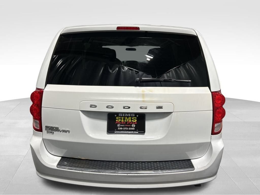Used 2016 Dodge Grand Caravan SE