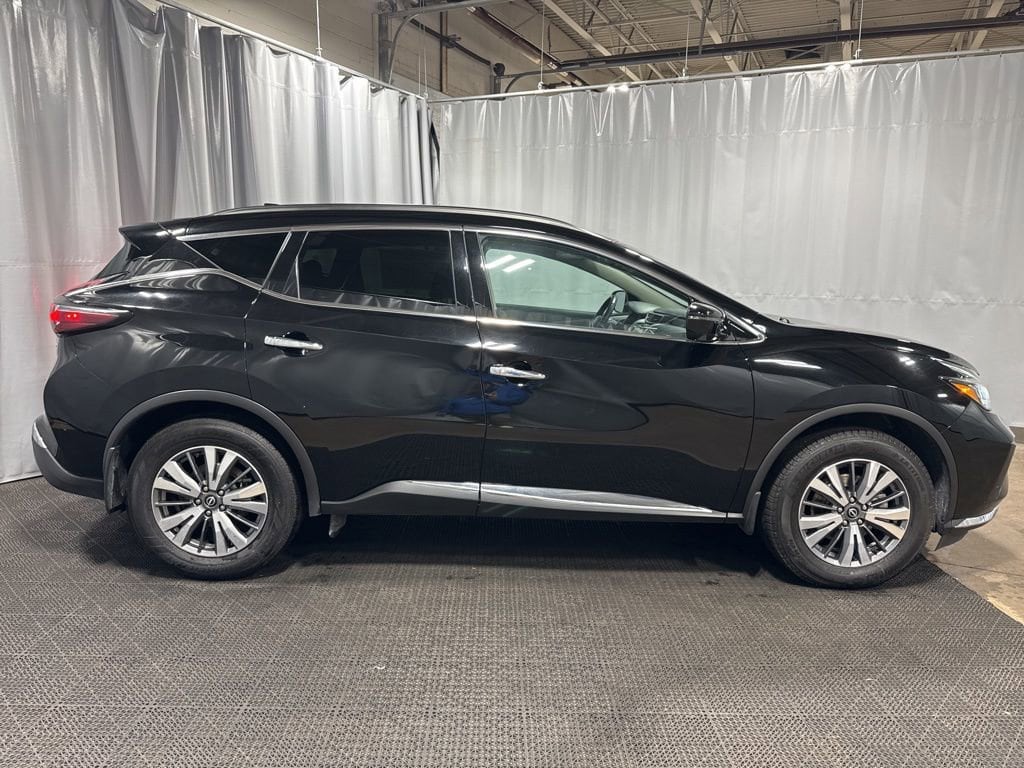 Used 2023 Nissan Murano SV