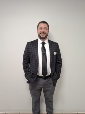 Staff member Greg Davis from e18a44e885c4