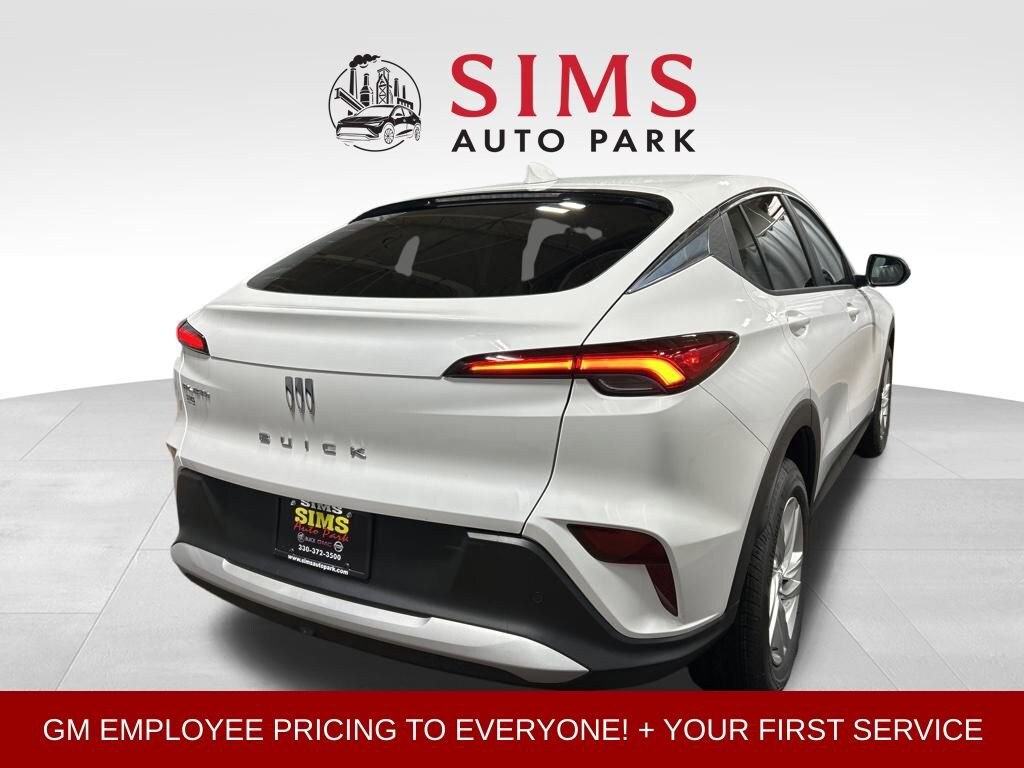 New 2025 Buick Envista Preferred SUV