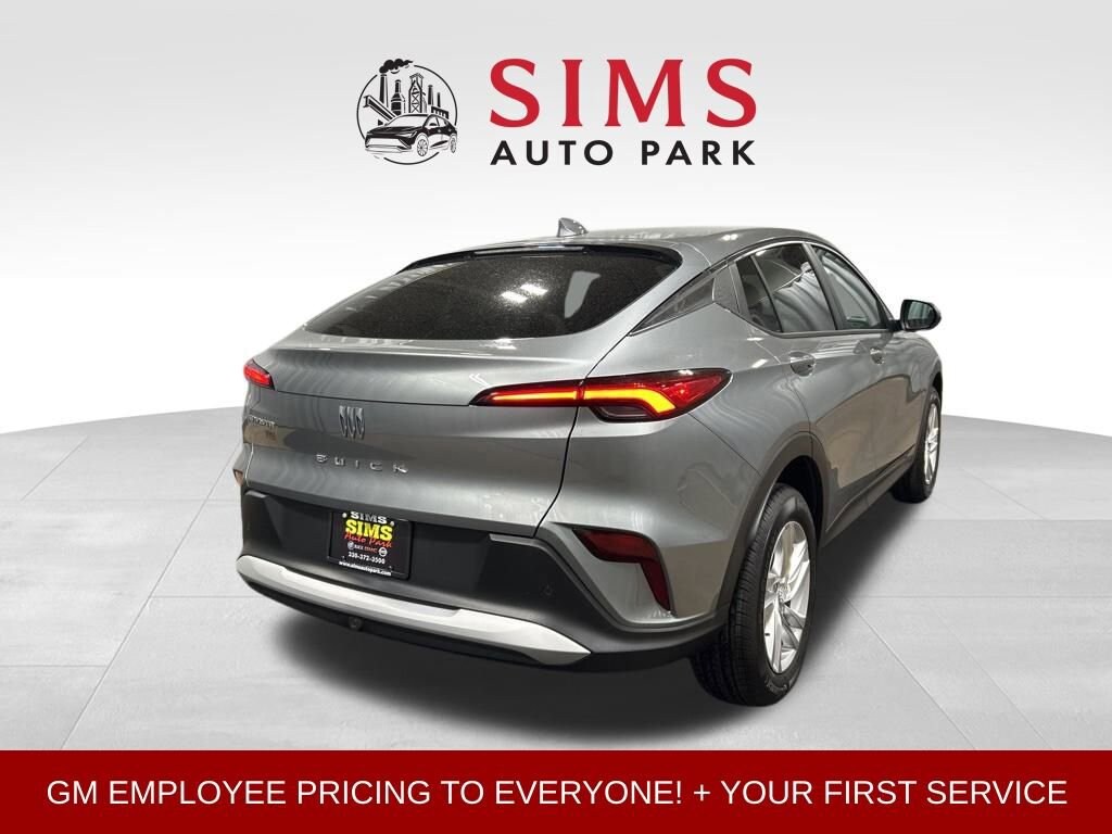 New 2025 Buick Envista Preferred SUV