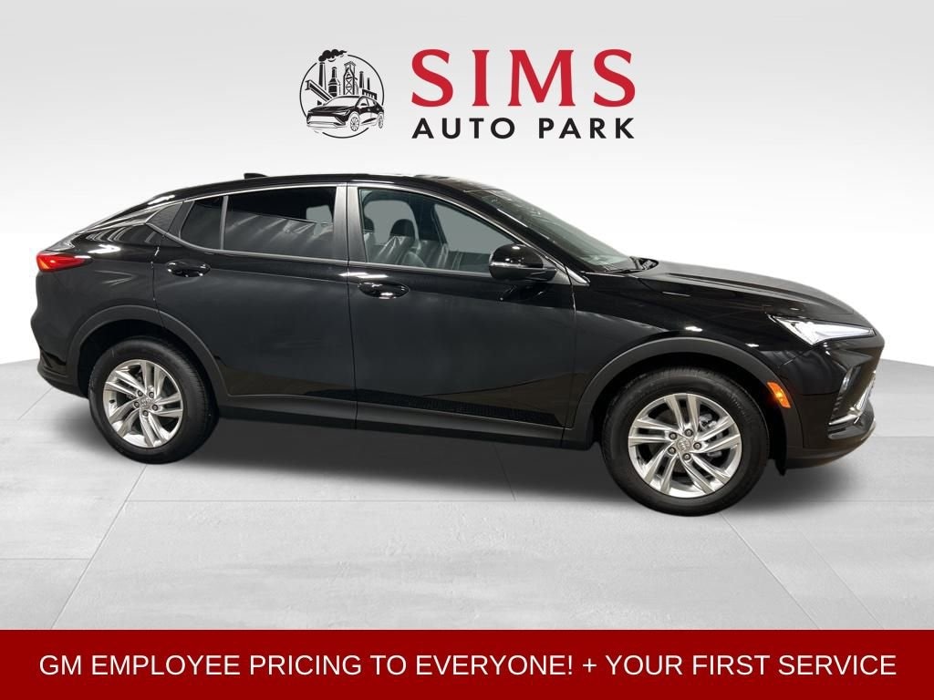 New 2025 Buick Envista Preferred SUV