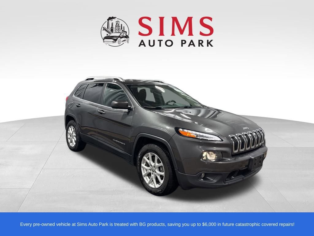 Used 2015 Jeep Cherokee Latitude with VIN 1C4PJMCS1FW640966 for sale in Warren, OH