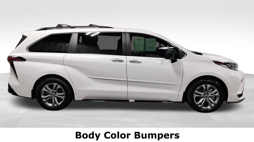 Used 2023 Toyota Sienna XSE with VIN 5TDDSKFC6PS078931 for sale in Warren, OH