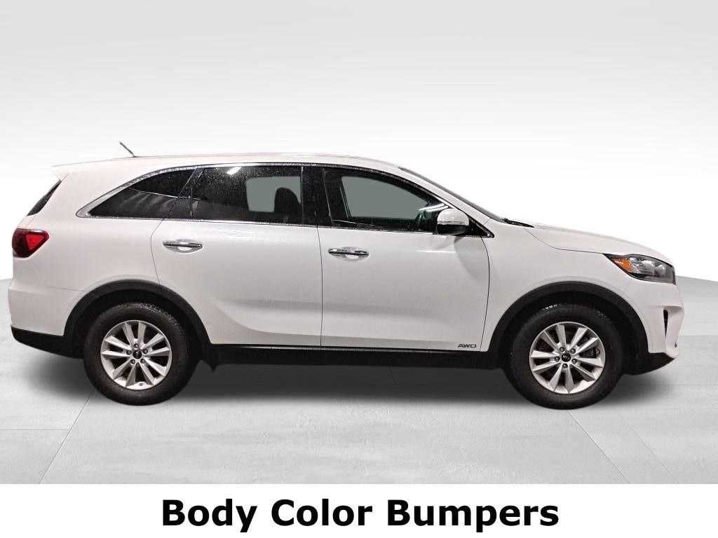 Used 2019 Kia Sorento LX with VIN 5XYPGDA59KG488180 for sale in Warren, OH