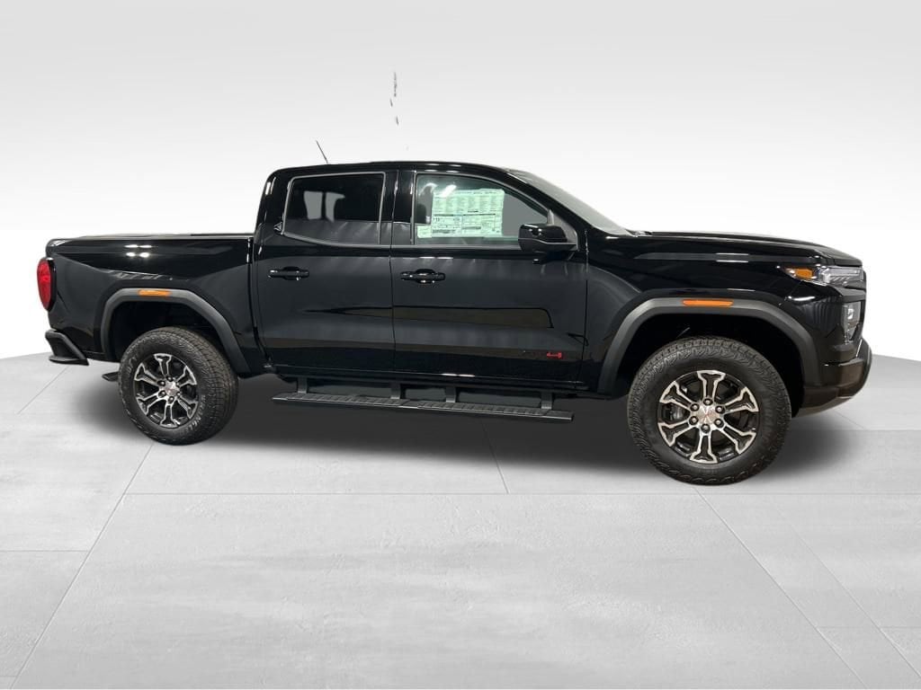 New 2025 GMC Canyon AT4 Truck
