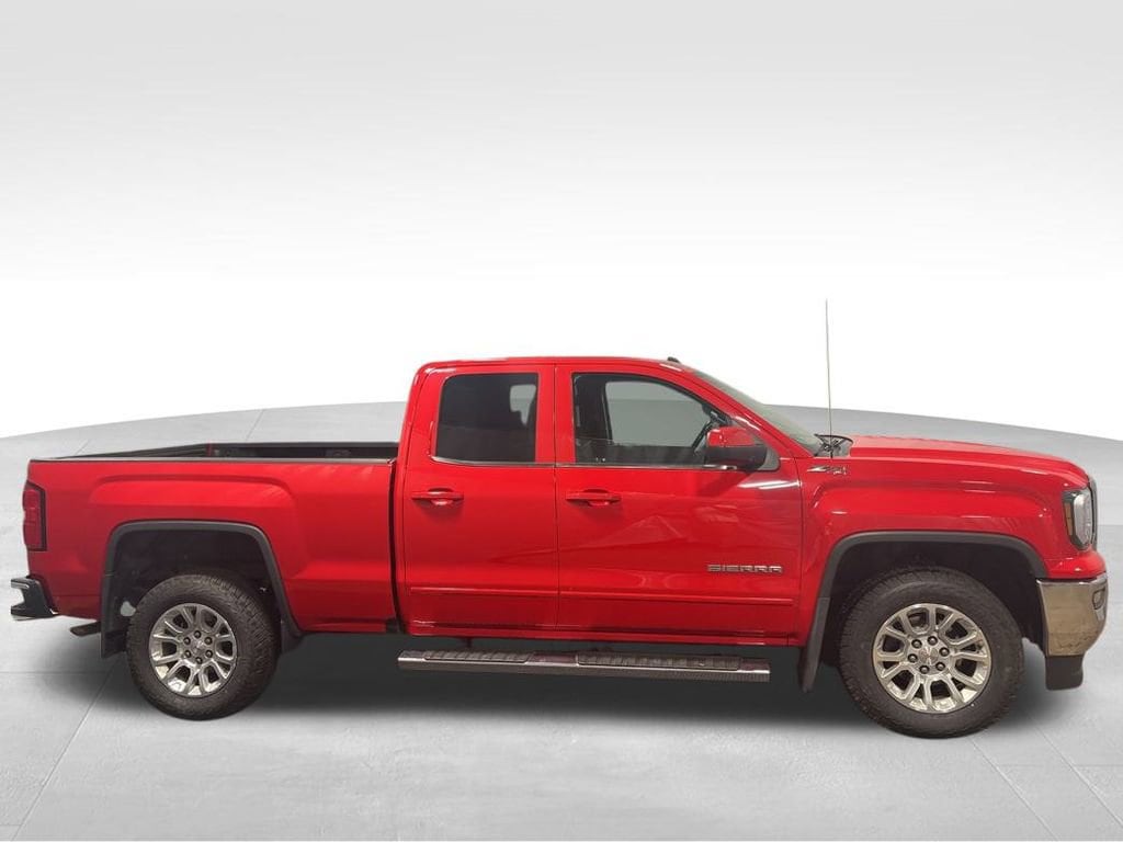 Used 2019 GMC Sierra 1500 Limited SLE with VIN 2GTV2MEC1K1213041 for sale in Warren, OH