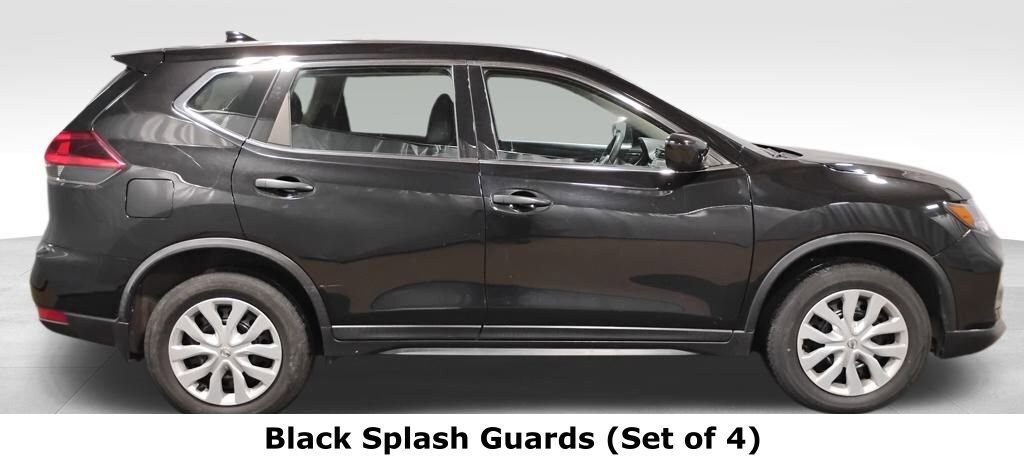 Used 2018 Nissan Rogue S with VIN KNMAT2MV8JP513504 for sale in Warren, OH