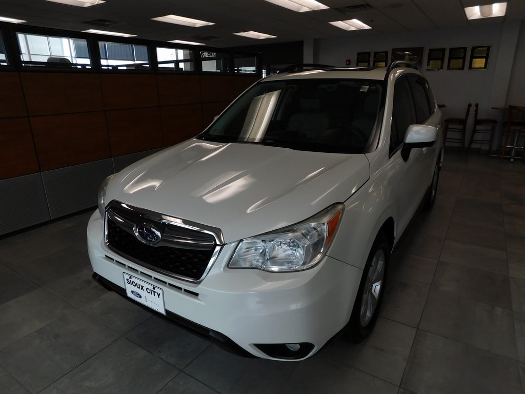 Used 2015 Subaru Forester i Limited with VIN JF2SJARC8FH538191 for sale in Sioux City, IA