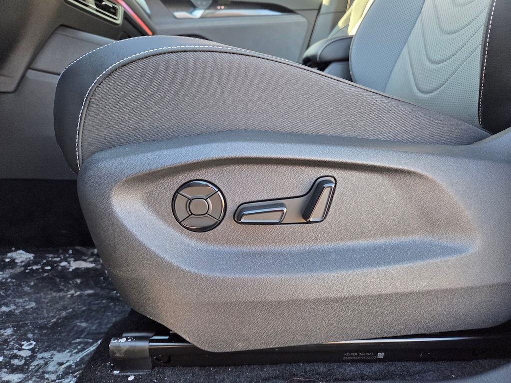 New 2026 Volkswagen Tiguan 2.0T SE R-Line Black SUV