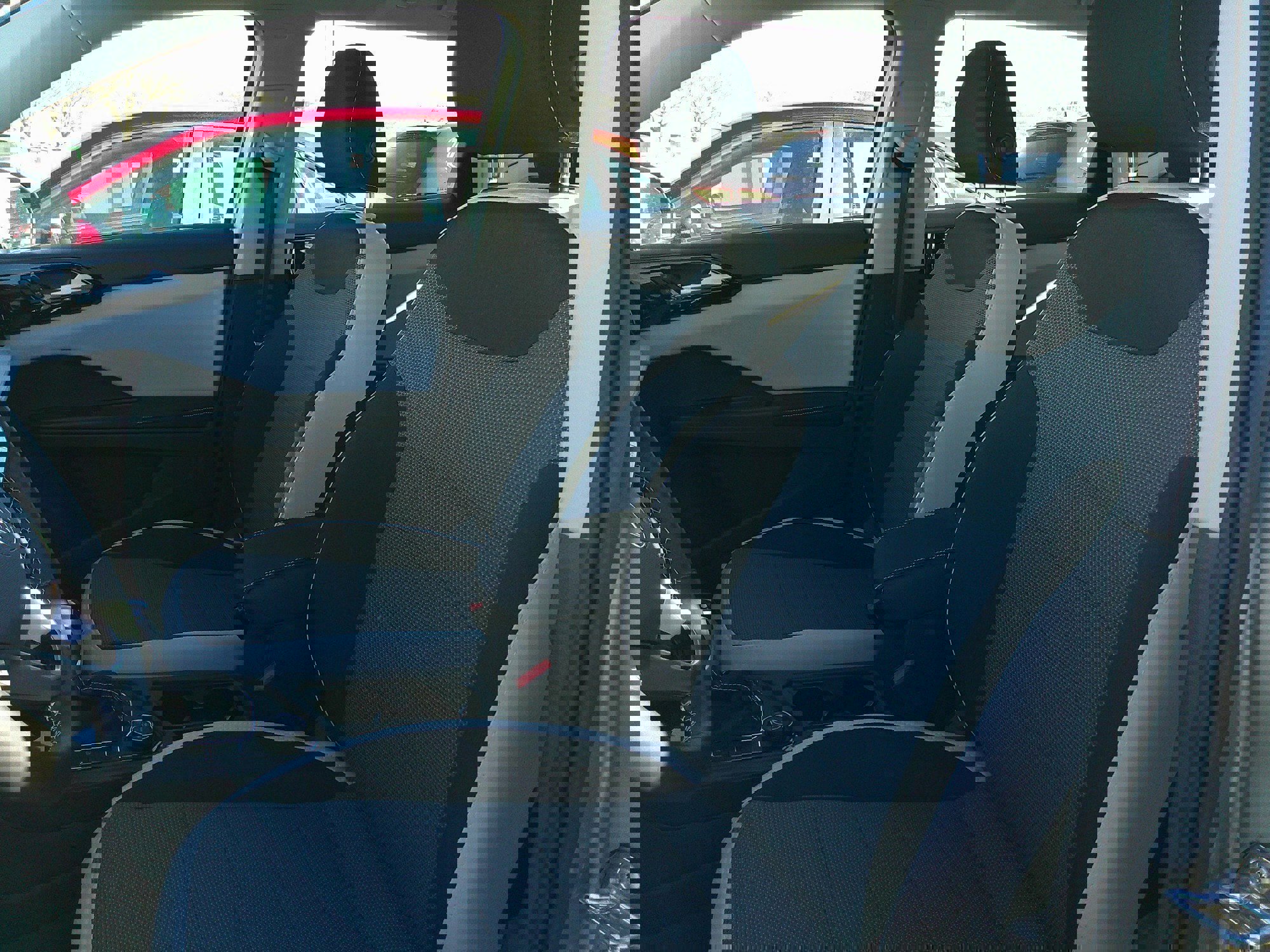 2025 Volkswagen Taos S photo 2
