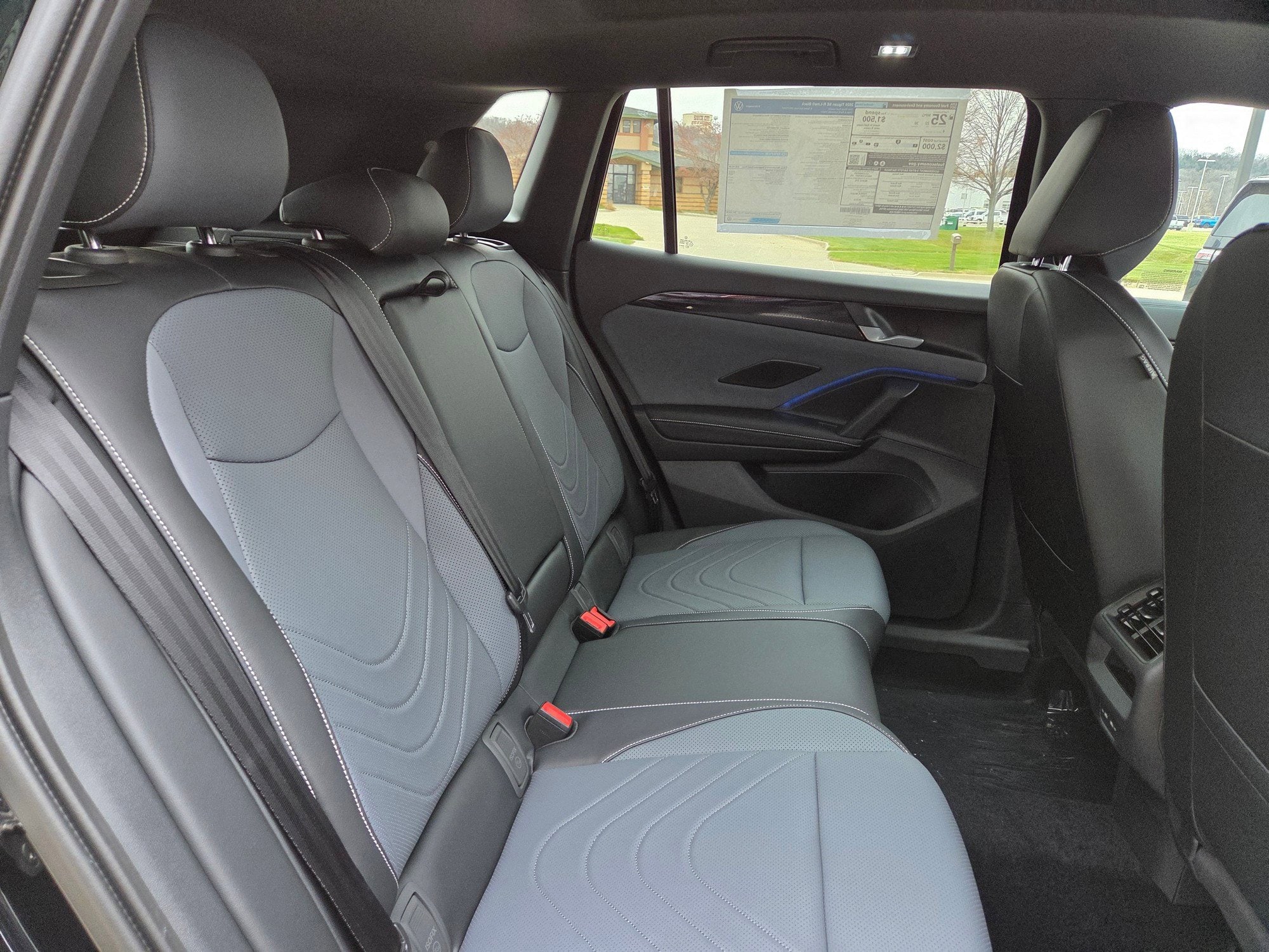 2026 Volkswagen Tiguan SE R-LINE BLACK - Photo 18
