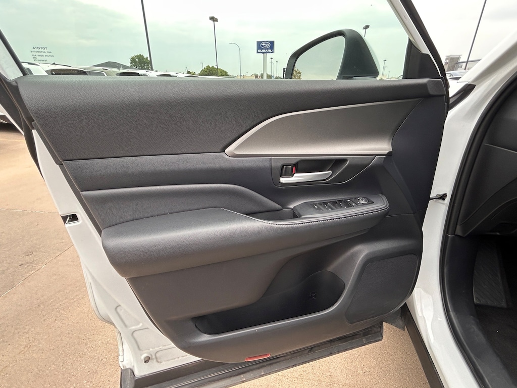 Used 2025 Toyota Grand Highlander SUV