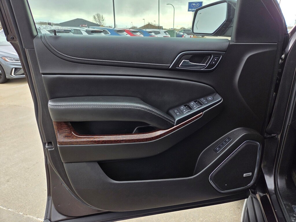 Used 2017 GMC Yukon XL SLT SUV