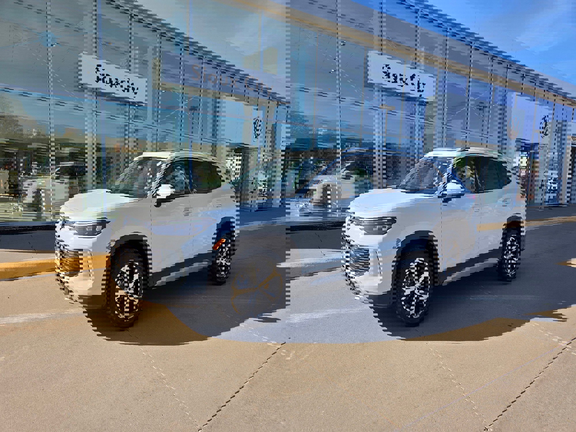 2025 Volkswagen Tiguan SUV 