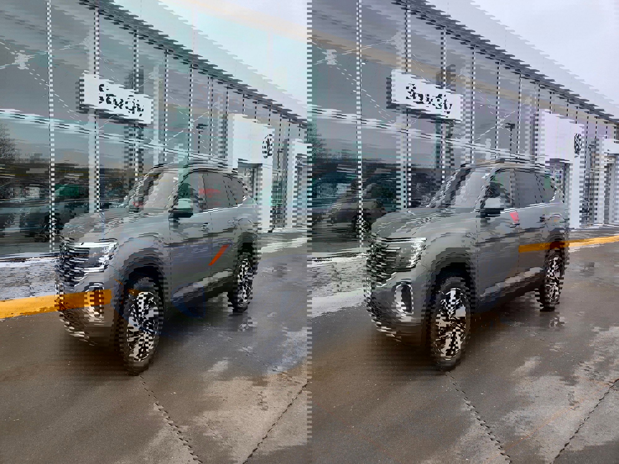 2026 Volkswagen Atlas SE w/Tech's photo